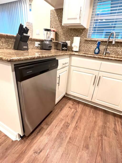 Lovely 2 Bedroom/2 Bath Houston, Heights/Galleria 外观 照片
