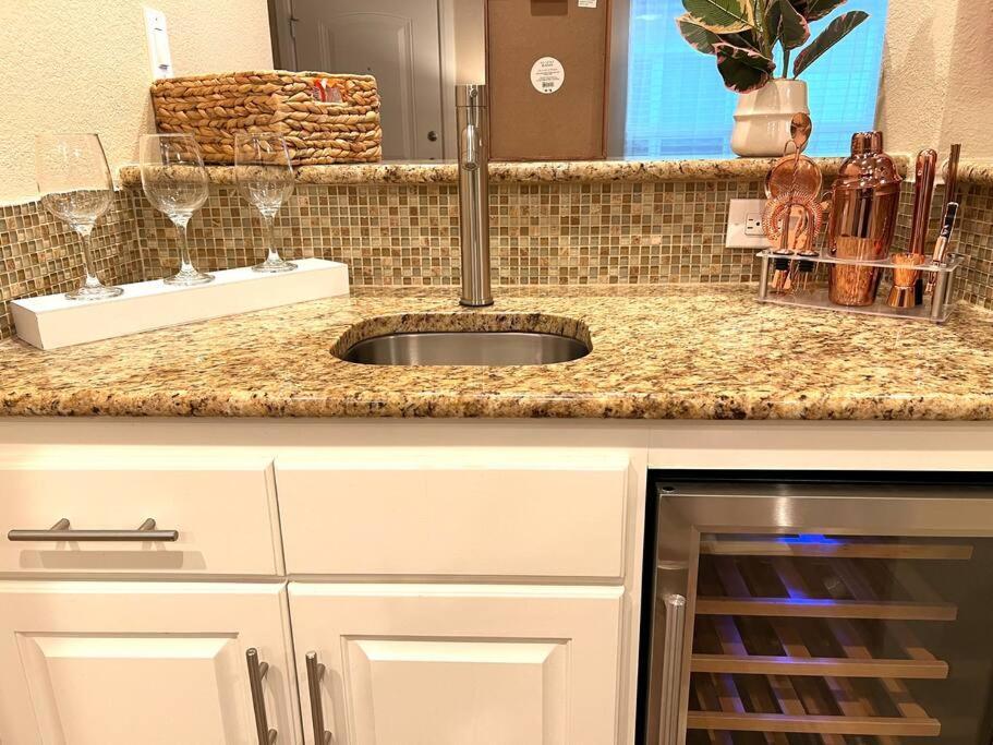 Lovely 2 Bedroom/2 Bath Houston, Heights/Galleria 外观 照片
